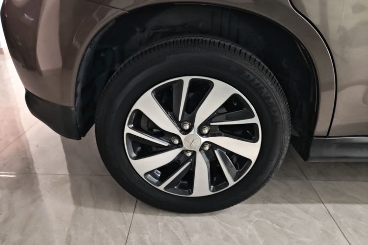 Used Mitsubishi ASX 2018 2.0L CVT Two-Wheel Drive Deluxe Edition Exterior 5