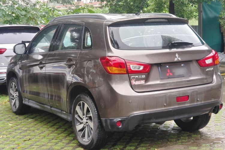 Used Mitsubishi ASX 2018 2.0L CVT Two-Wheel Drive Deluxe Edition Exterior 8