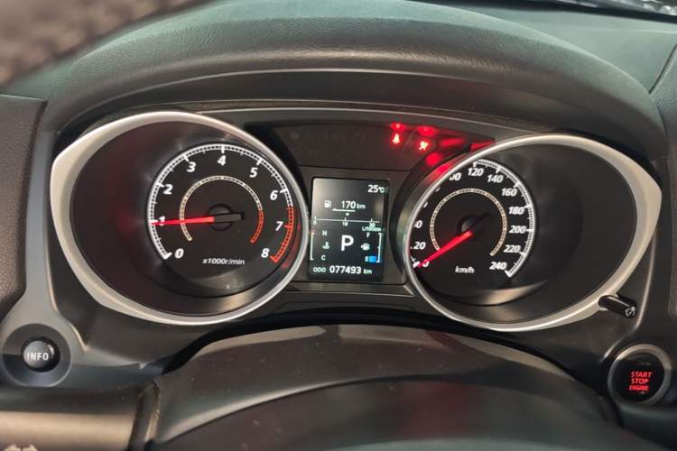 Used Mitsubishi ASX 2018 2.0L CVT Two-Wheel Drive Deluxe Edition Instrument Cluster