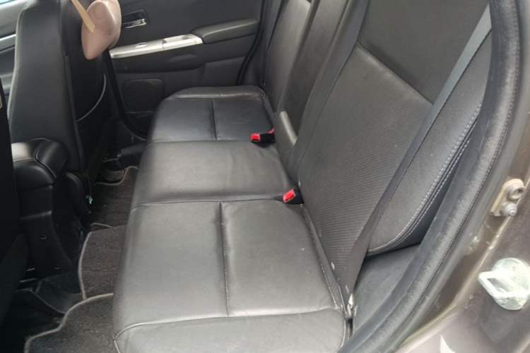 Used Mitsubishi ASX 2018 2.0L CVT Two-Wheel Drive Deluxe Edition Left Rear Seat