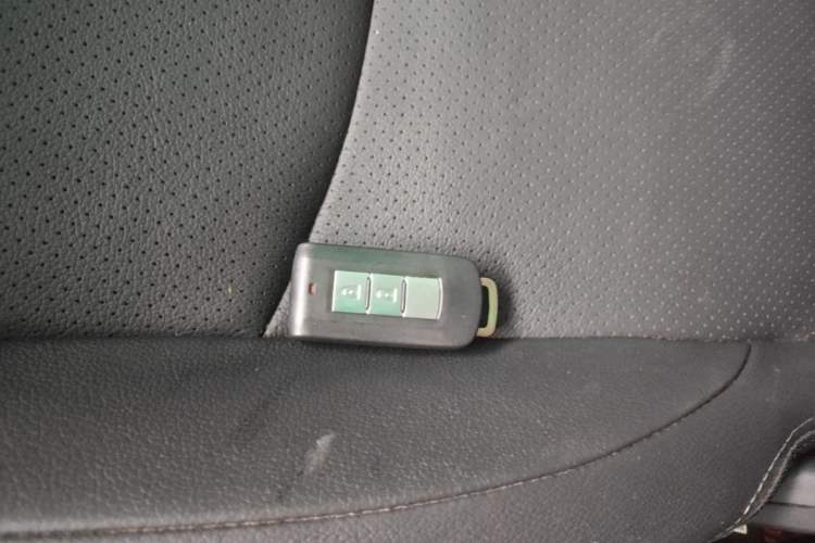 Used Mitsubishi ASX 2018 2.0L CVT Two-Wheel Drive Deluxe Edition Vehicle Key