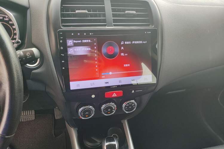 Used Mitsubishi ASX 2018 2.0L CVT Two-Wheel Drive Deluxe Edition Audio And AC Panel