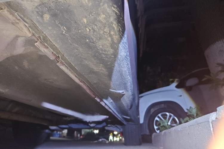 Used Mitsubishi ASX 2018 2.0L CVT Two-Wheel Drive Deluxe Edition Chassis Front Left