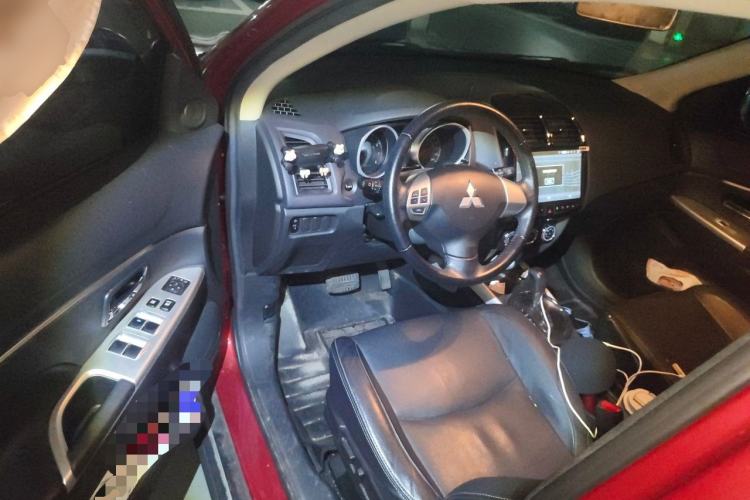 Used Mitsubishi ASX 2018 2.0L CVT Two-Wheel Drive Deluxe Edition Driver Seat
