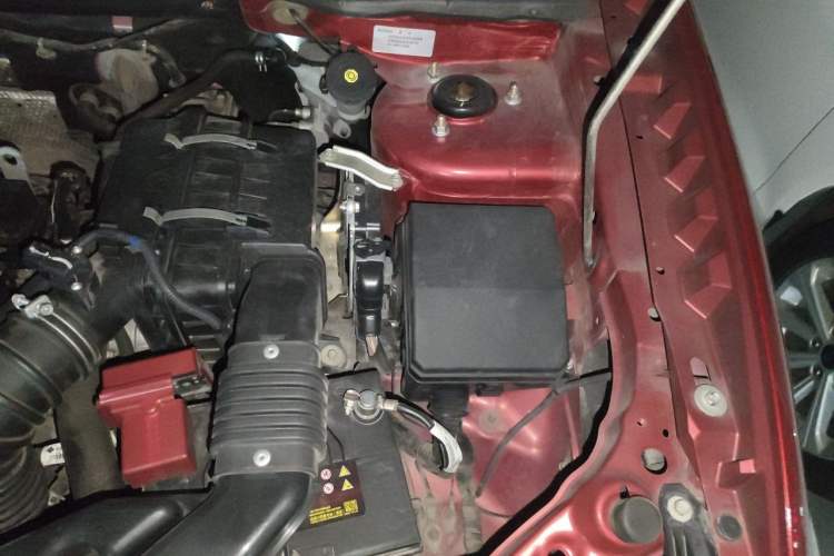Used Mitsubishi ASX 2018 2.0L CVT Two-Wheel Drive Deluxe Edition Engine Bay Left