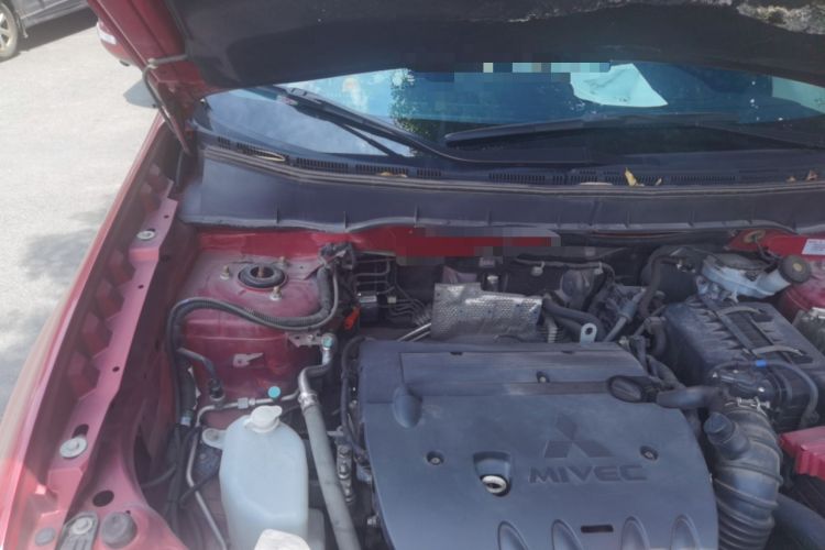 Used Mitsubishi ASX 2018 2.0L CVT Two-Wheel Drive Deluxe Edition Engine Bay Right