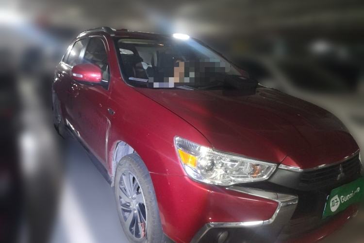 Used Mitsubishi ASX 2018 2.0L CVT Two-Wheel Drive Deluxe Edition Front Right 45 Deg