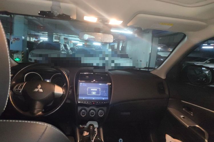 Used Mitsubishi ASX 2018 2.0L CVT Two-Wheel Drive Deluxe Edition Headliner