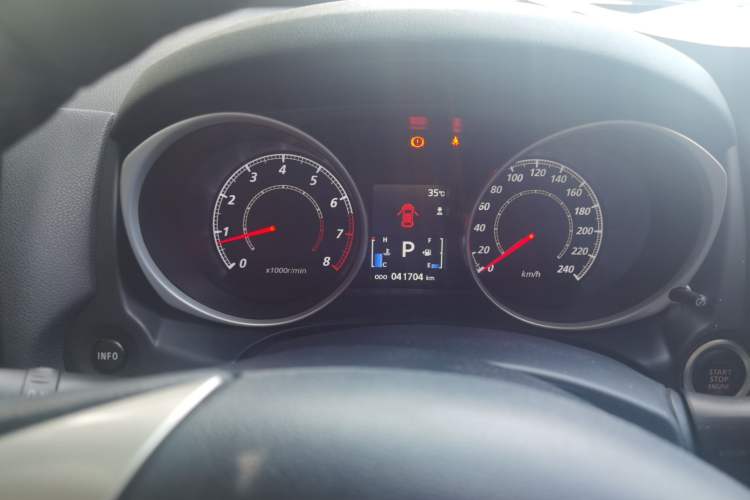 Used Mitsubishi ASX 2018 2.0L CVT Two-Wheel Drive Deluxe Edition Instrument Cluster