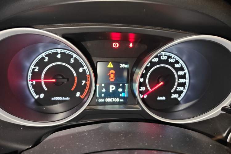 Used Mitsubishi ASX 2018 2.0L CVT Two-Wheel Drive Deluxe Edition Instrument Cluster