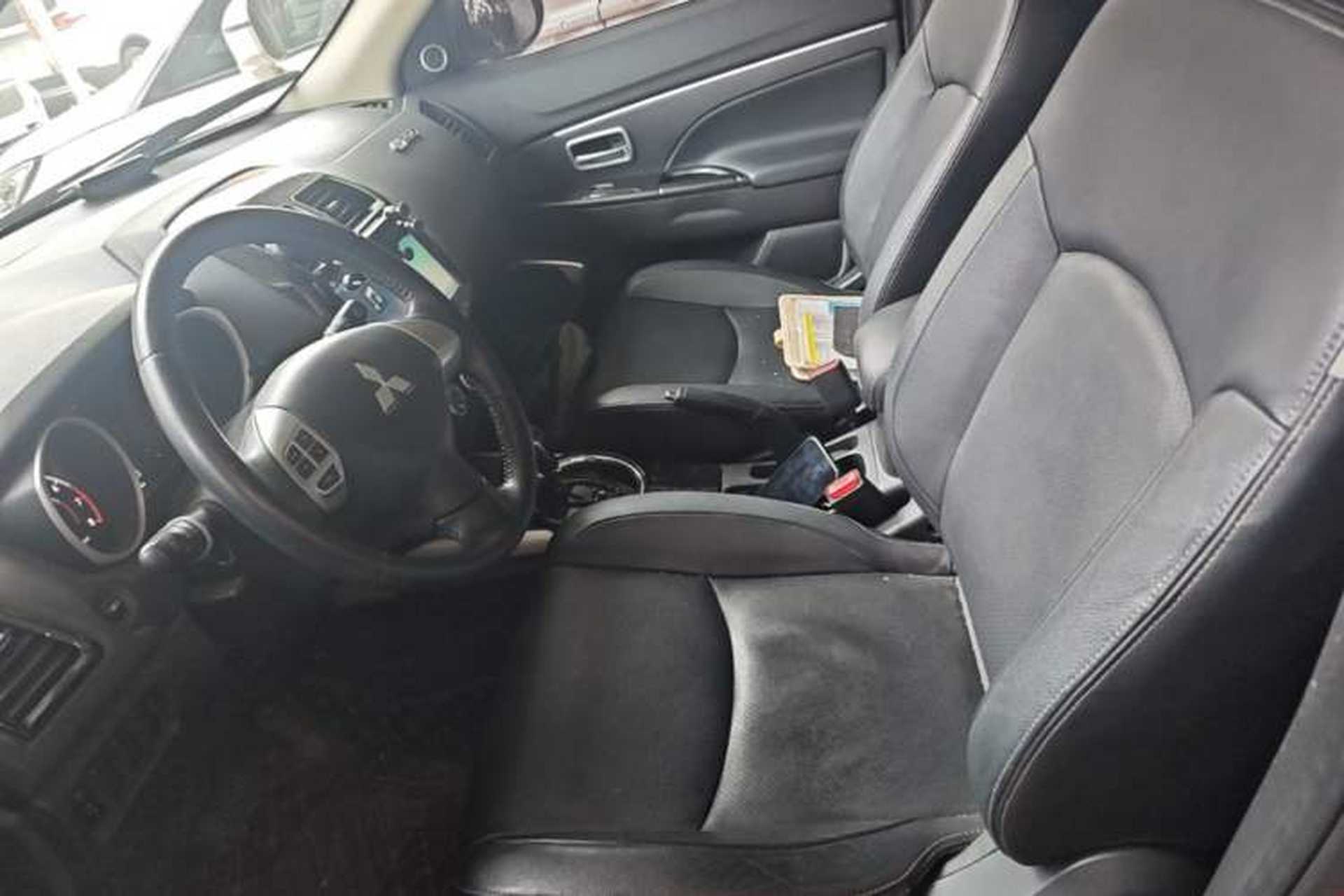 Used Mitsubishi ASX 2018 2.0L CVT Two-Wheel Drive Deluxe Edition Left Front Seat