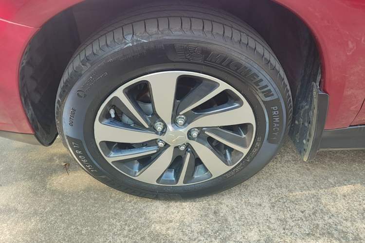Used Mitsubishi ASX 2018 2.0L CVT Two-Wheel Drive Deluxe Edition Left Front Wheel Hub