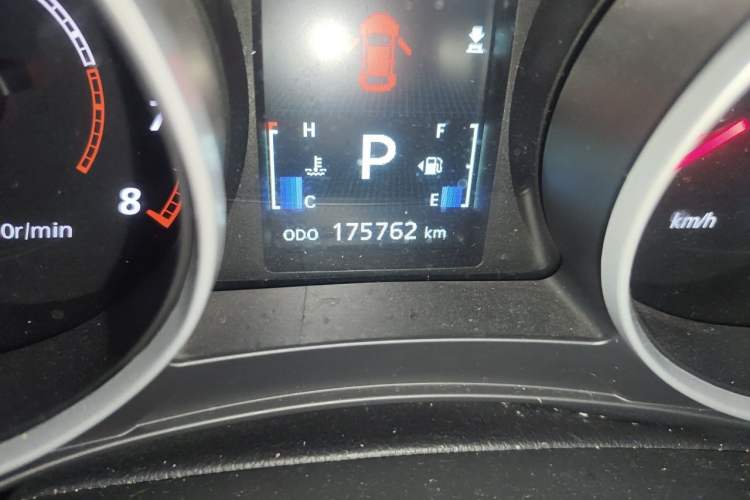 Used Mitsubishi ASX 2018 2.0L CVT Two-Wheel Drive Deluxe Edition Odometer Close Up