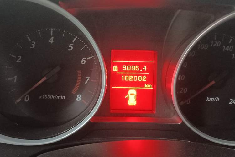 Used Mitsubishi ASX 2018 2.0L CVT Two-Wheel Drive Elite Edition Odometer Close Up