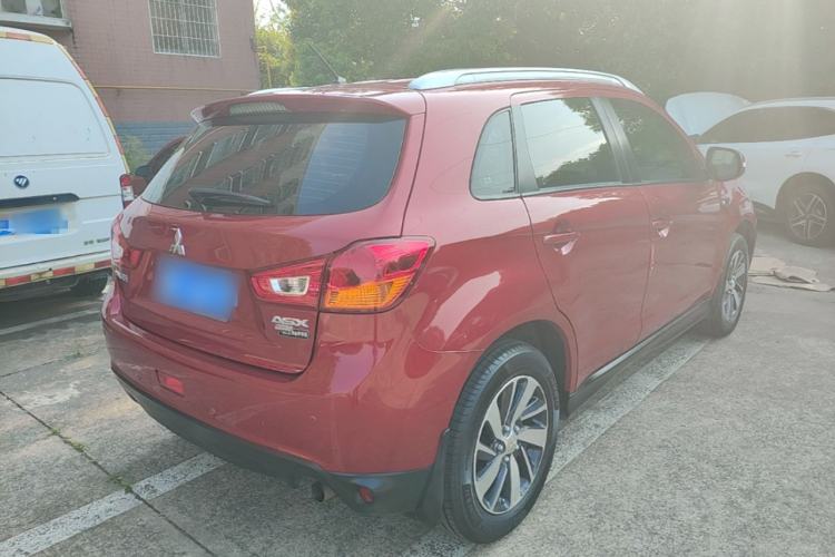 Used Mitsubishi ASX 2018 2.0L CVT Two-Wheel Drive Deluxe Edition Rear Right 45 Deg