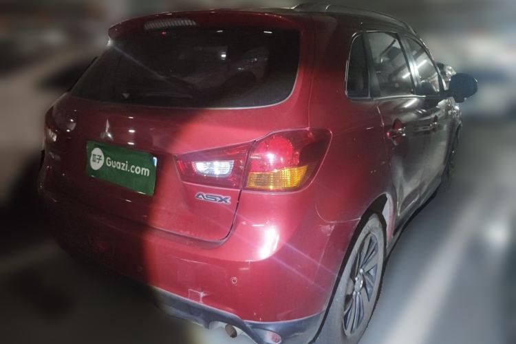 Used Mitsubishi ASX 2018 2.0L CVT Two-Wheel Drive Deluxe Edition Rear Right 45 Deg