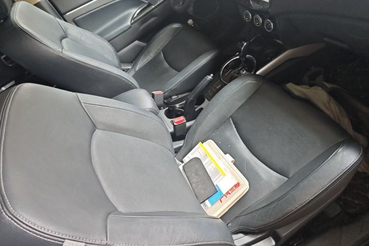 Used Mitsubishi ASX 2018 2.0L CVT Two-Wheel Drive Deluxe Edition Right Front Seat