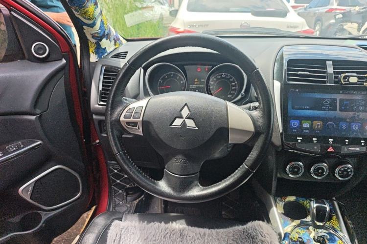 Used Mitsubishi ASX 2018 2.0L CVT Two-Wheel Drive Deluxe Edition Steering Wheel