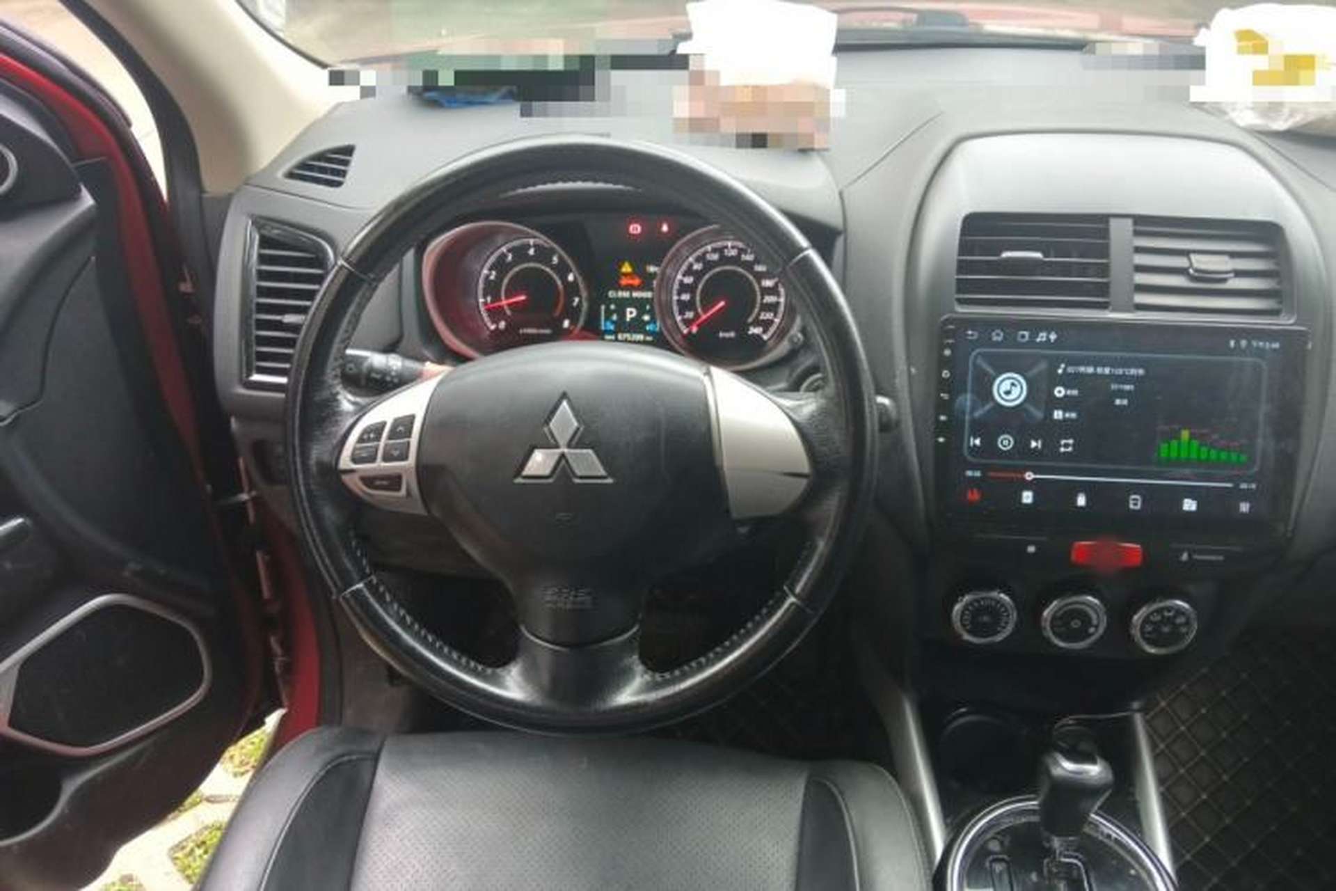 Used Mitsubishi ASX 2018 2.0L CVT Two-Wheel Drive Deluxe Edition Steering Wheel