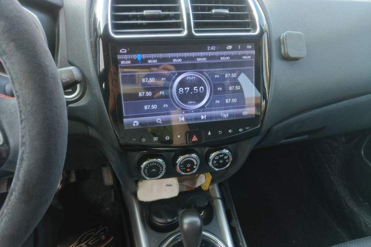 Used Mitsubishi ASX 2018 2.0L CVT Two-Wheel Drive Deluxe Edition Audio And AC Panel