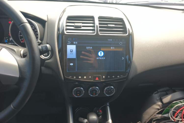 Used Mitsubishi ASX 2018 2.0L CVT Two-Wheel Drive Deluxe Edition Audio And AC Panel