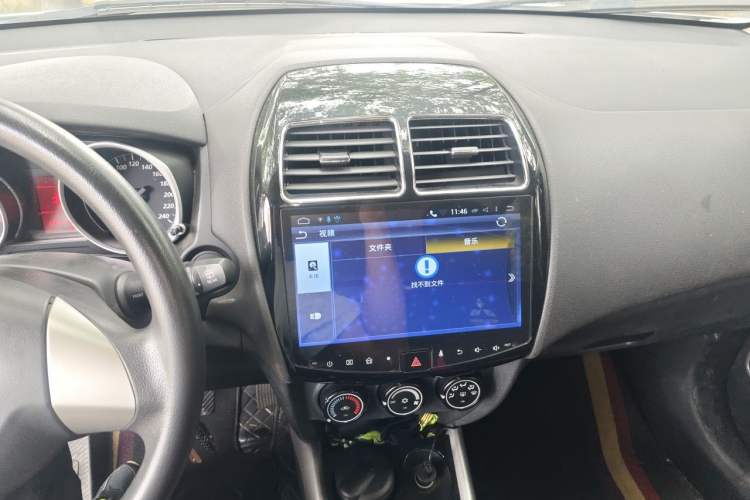 Used Mitsubishi ASX 2018 1.6L Manual Two-Wheel Drive Fashion Edition Audio And AC Panel
