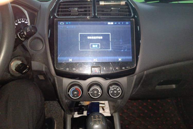 Used Mitsubishi ASX 2018 1.6L Manual Two-Wheel Drive Fashion Edition Audio And AC Panel