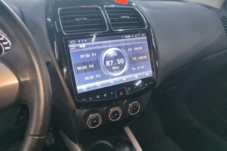 Used Mitsubishi ASX 2018 2.0L CVT Two-Wheel Drive Deluxe Edition Audio And AC Panel