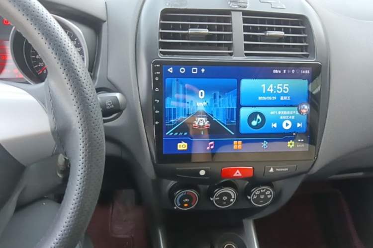 Used Mitsubishi ASX 2018 1.6L Manual Two-Wheel Drive Dynamic Edition Audio And AC Panel