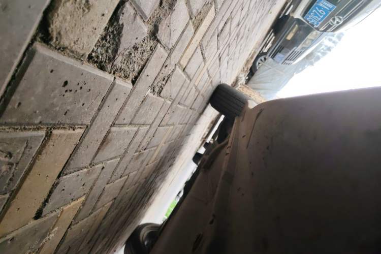 Used Mitsubishi ASX 2018 2.0L CVT Two-Wheel Drive Deluxe Edition Chassis Front Right