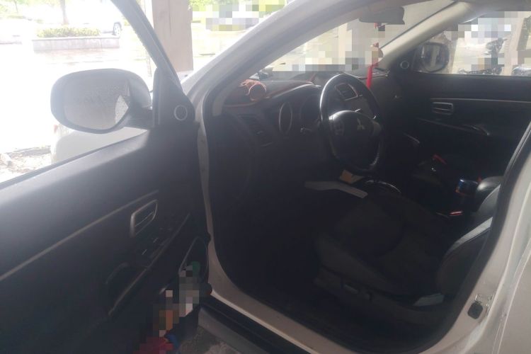 Used Mitsubishi ASX 2018 2.0L CVT Two-Wheel Drive Deluxe Edition Driver Seat