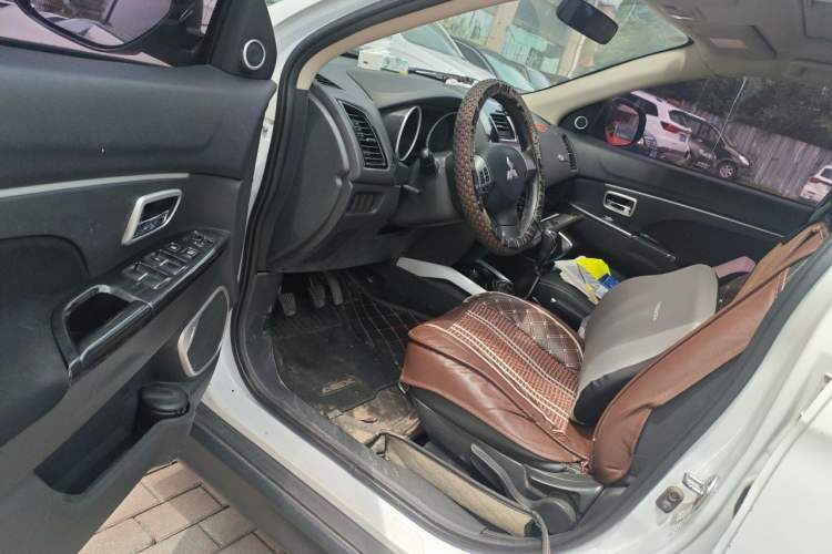 Used Mitsubishi ASX 2018 1.6L Manual Two-Wheel Drive Fashion Edition Driver Seat