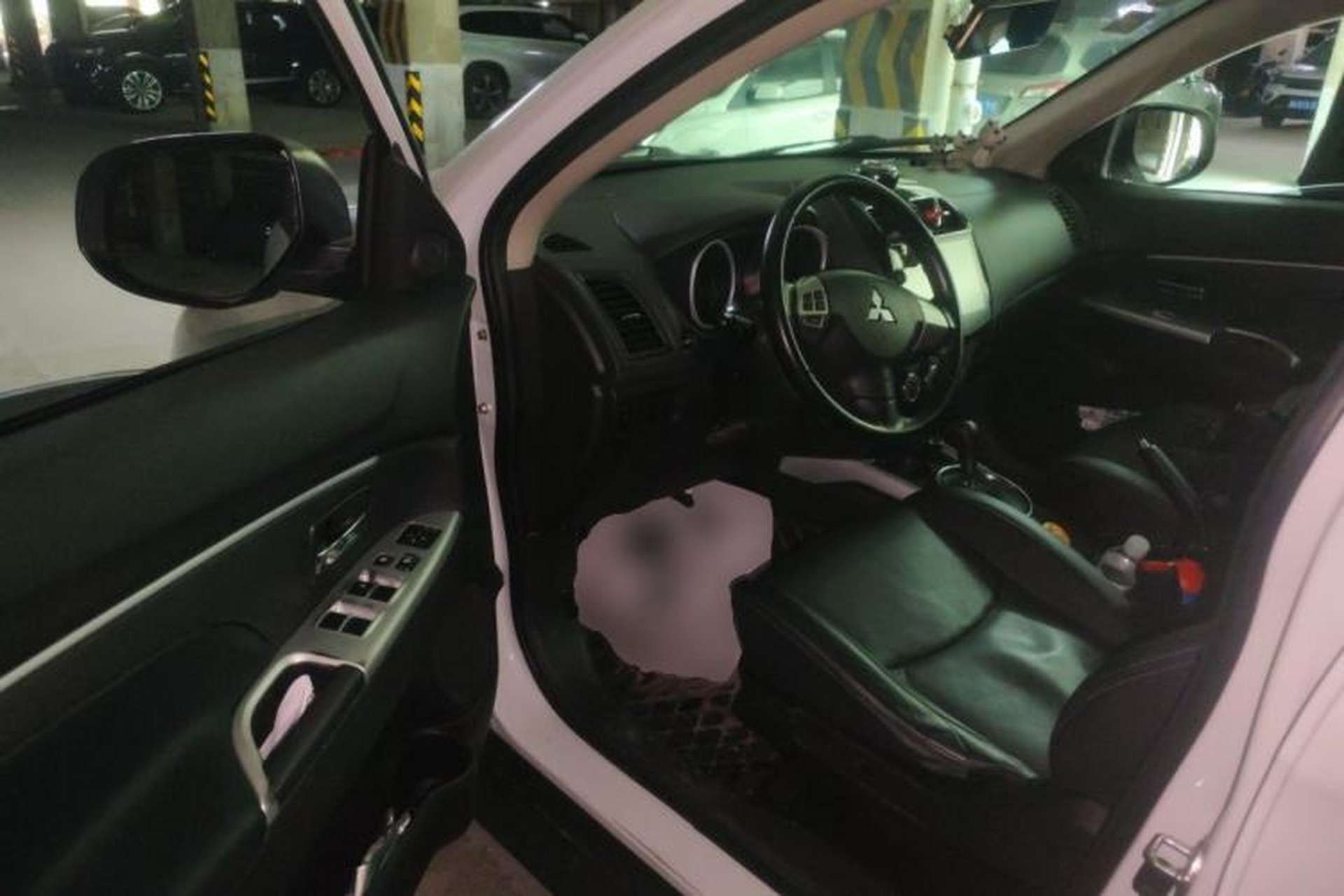 Used Mitsubishi ASX 2018 2.0L CVT Two-Wheel Drive Deluxe Edition Driver Seat