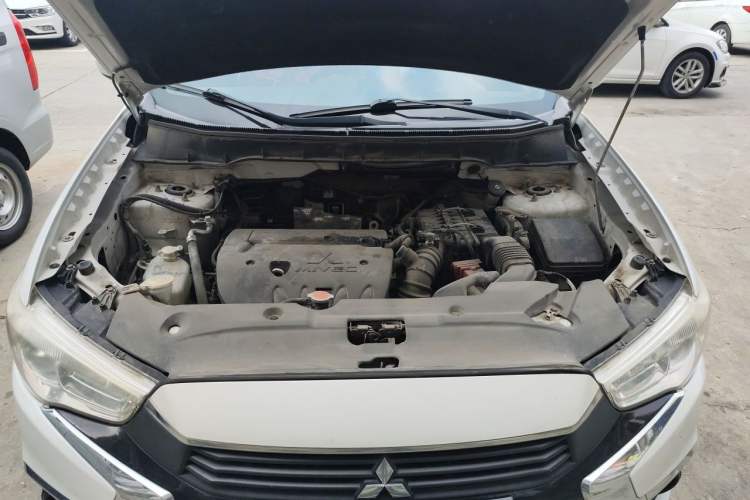 Used Mitsubishi ASX 2018 2.0L CVT Two-Wheel Drive Deluxe Edition Engine Bay