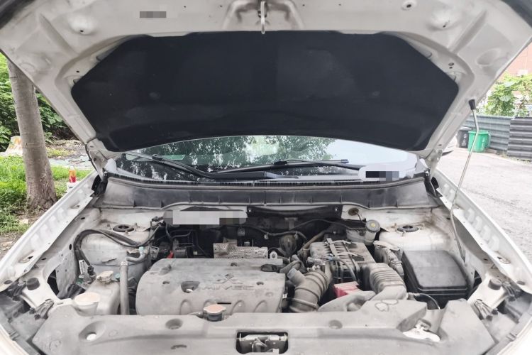 Used Mitsubishi ASX 2018 2.0L CVT Two-Wheel Drive Deluxe Edition Engine Bay