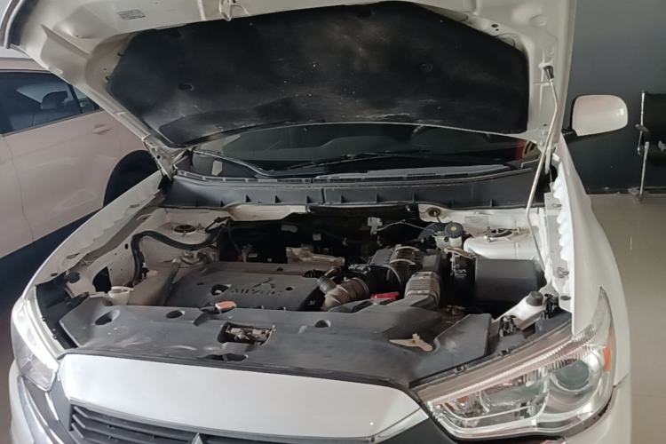 Used Mitsubishi ASX 2018 2.0L CVT Two-Wheel Drive Elite Edition Engine Bay