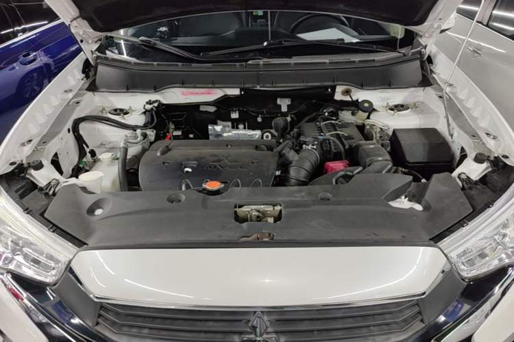 Used Mitsubishi ASX 2018 2.0L CVT Two-Wheel Drive Deluxe Edition Engine Bay