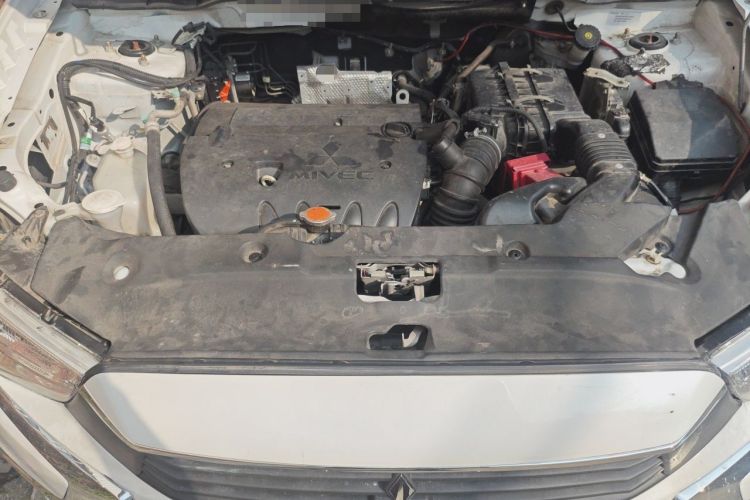 Used Mitsubishi ASX 2018 2.0L CVT Two-Wheel Drive Deluxe Edition Engine Bay