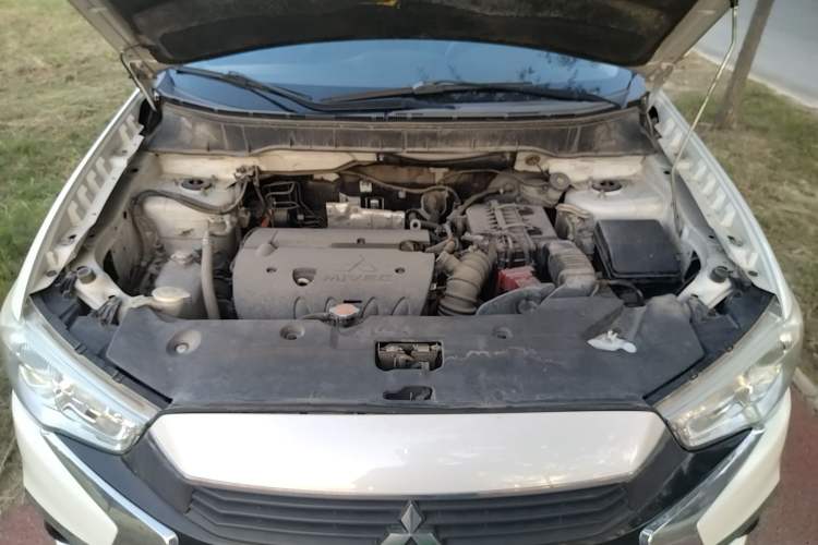Used Mitsubishi ASX 2018 2.0L CVT Two-Wheel Drive Elite Edition Engine Bay