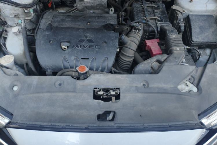 Used Mitsubishi ASX 2018 2.0L CVT Two-Wheel Drive Deluxe Edition Engine Bay