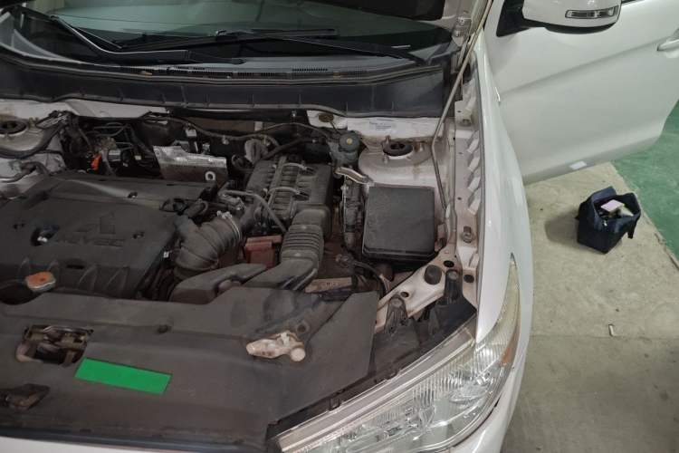 Used Mitsubishi ASX 2018 2.0L CVT Two-Wheel Drive Deluxe Edition Engine Bay Left