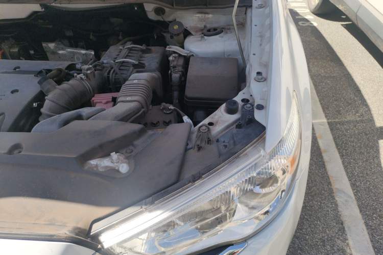 Used Mitsubishi ASX 2018 2.0L CVT Two-Wheel Drive Deluxe Edition Engine Bay Left
