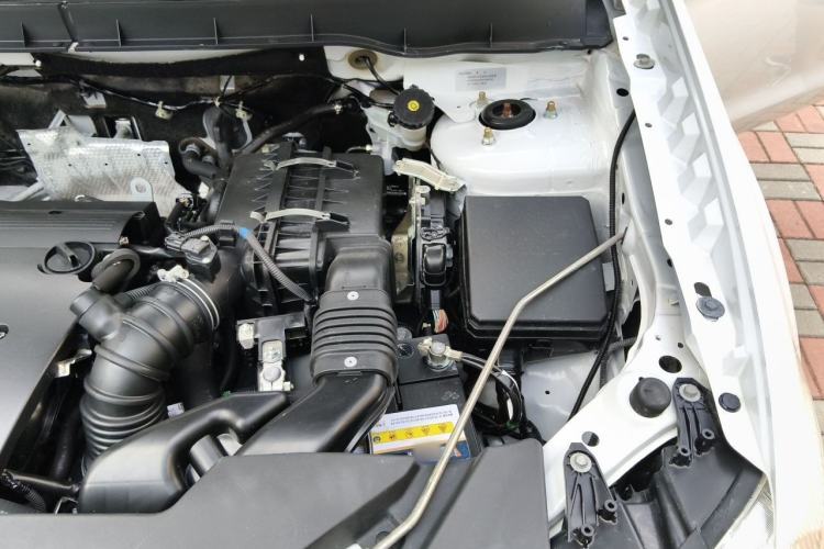 Used Mitsubishi ASX 2018 2.0L CVT Two-Wheel Drive Deluxe Edition Engine Bay Left