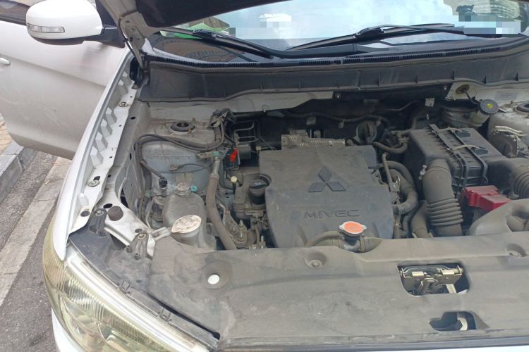 Used Mitsubishi ASX 2018 1.6L Manual Two-Wheel Drive Fashion Edition Engine Bay Right