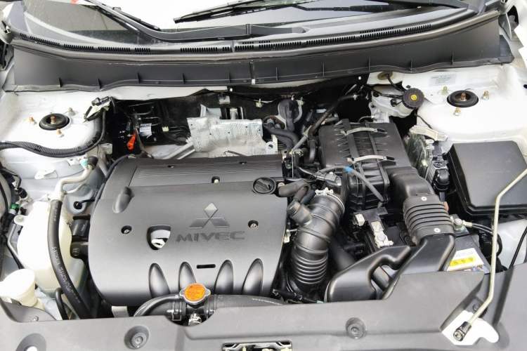 Used Mitsubishi ASX 2018 2.0L CVT Two-Wheel Drive Deluxe Edition Engine Bay