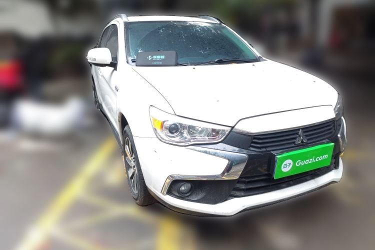 Used Mitsubishi ASX 2018 2.0L CVT Two-Wheel Drive Deluxe Edition Exterior 2