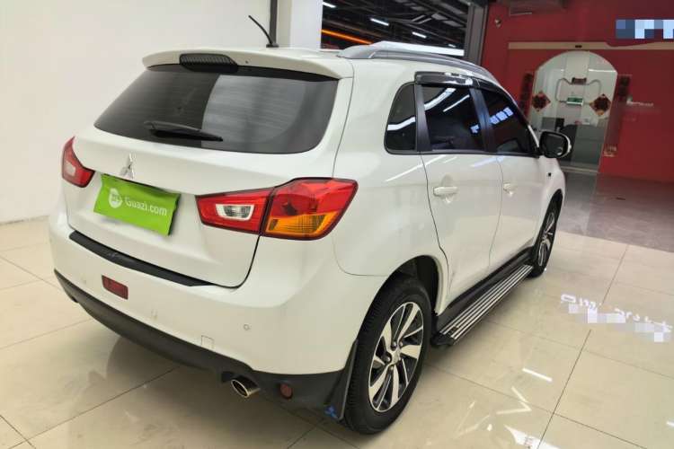 Used Mitsubishi ASX 2018 1.6L Manual Two-Wheel Drive Fashion Edition Exterior 3