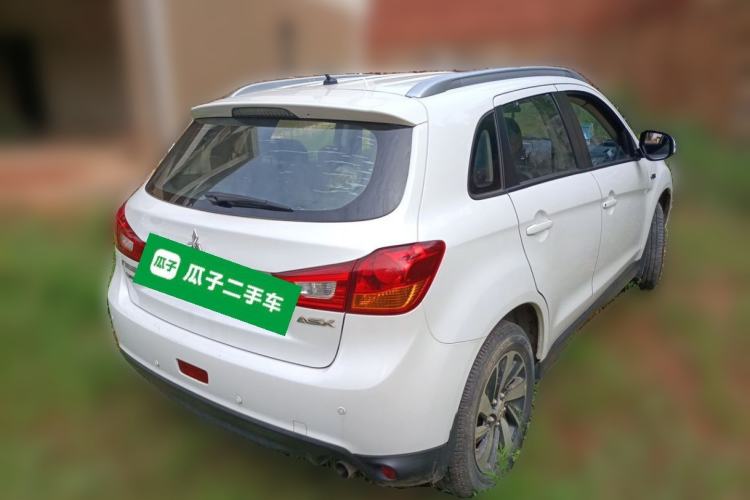 Used Mitsubishi ASX 2018 2.0L CVT Two-Wheel Drive Deluxe Edition Exterior 5