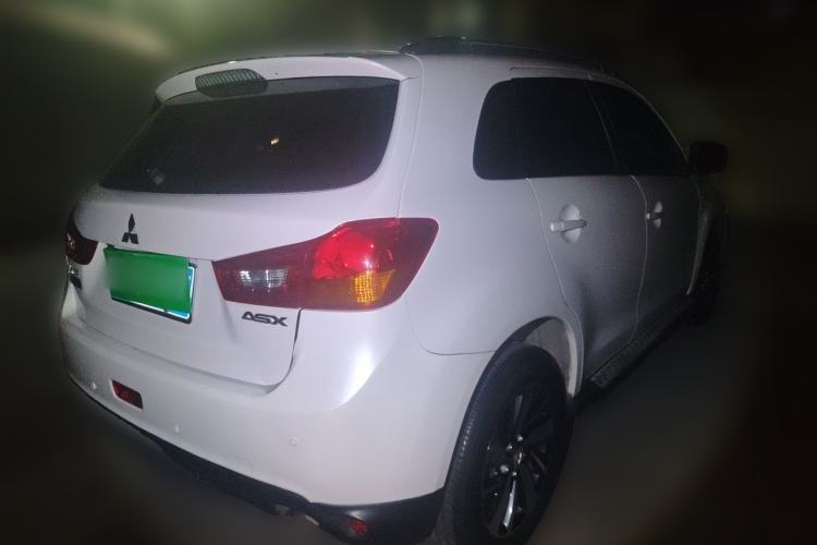 Used Mitsubishi ASX 2018 2.0L CVT Two-Wheel Drive Deluxe Edition Exterior 5