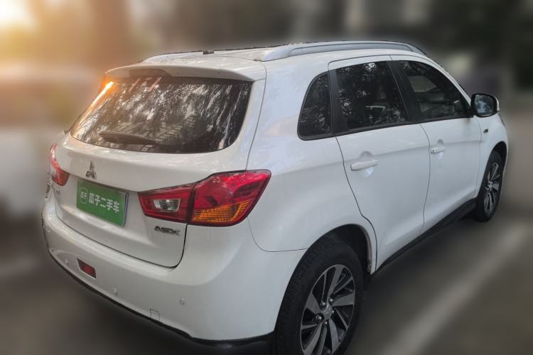 Used Mitsubishi ASX 2018 2.0L CVT Two-Wheel Drive Deluxe Edition Exterior 5